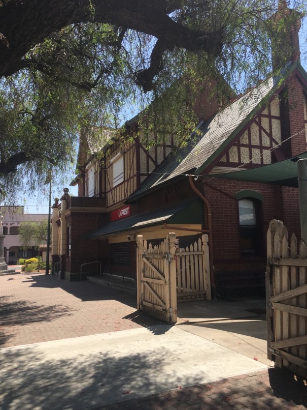 Warracknabeal Post Office