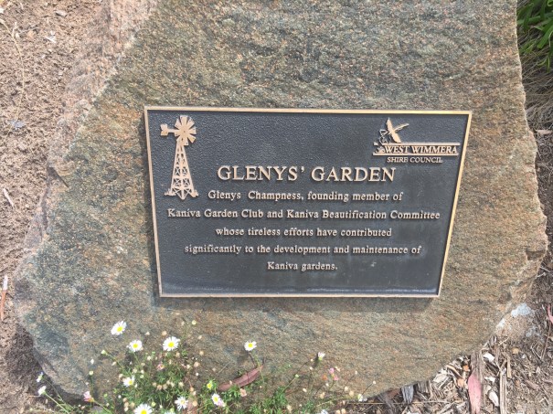 Plaque recognising a Kaniva local