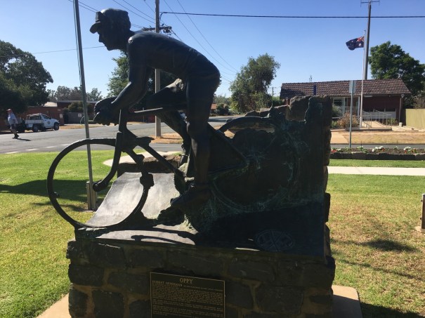 Statue of Sir Hubert Opperman