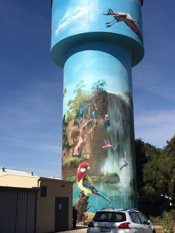 Lockhart water tower