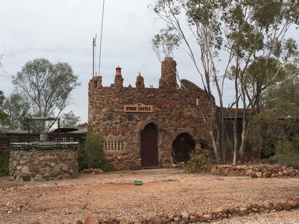 Housing in Lightning Ridge 
