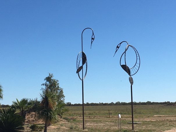 Muttaburra scrap metal sculpture