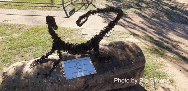 Muttaburra Sculpture