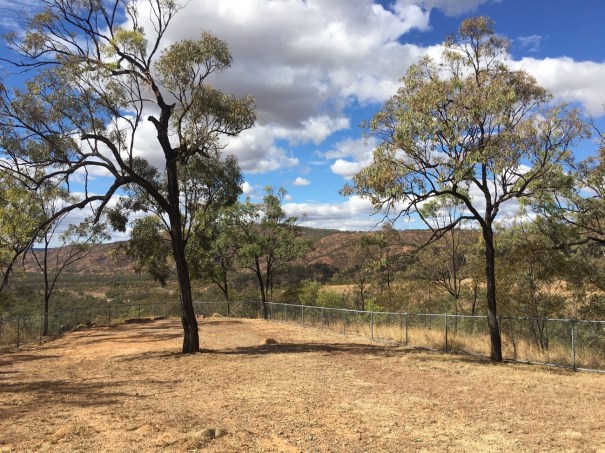Drummond Range Lookout 